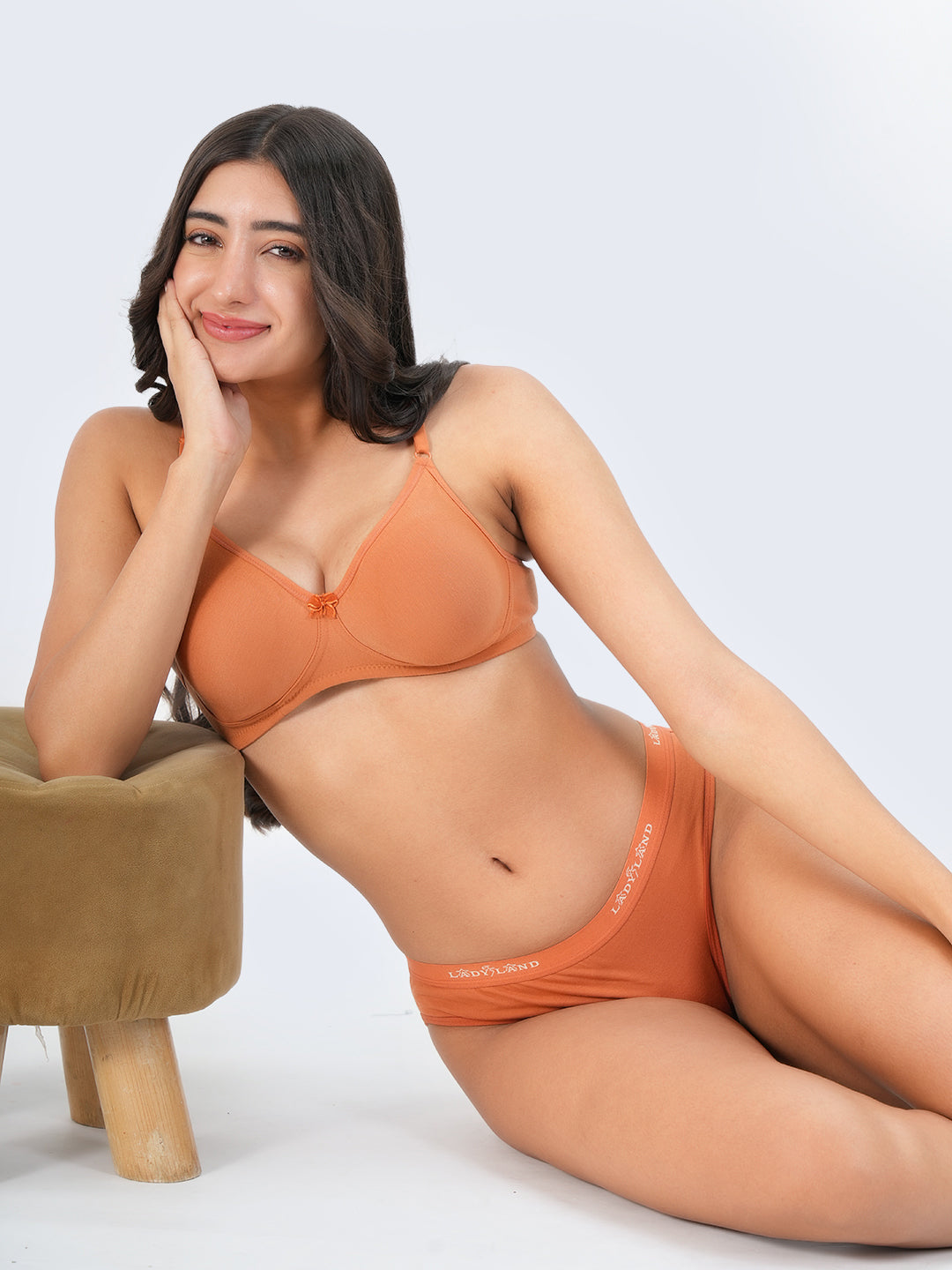 Seamless Bra & Panty Assorted Colour 3 Pcs Pack