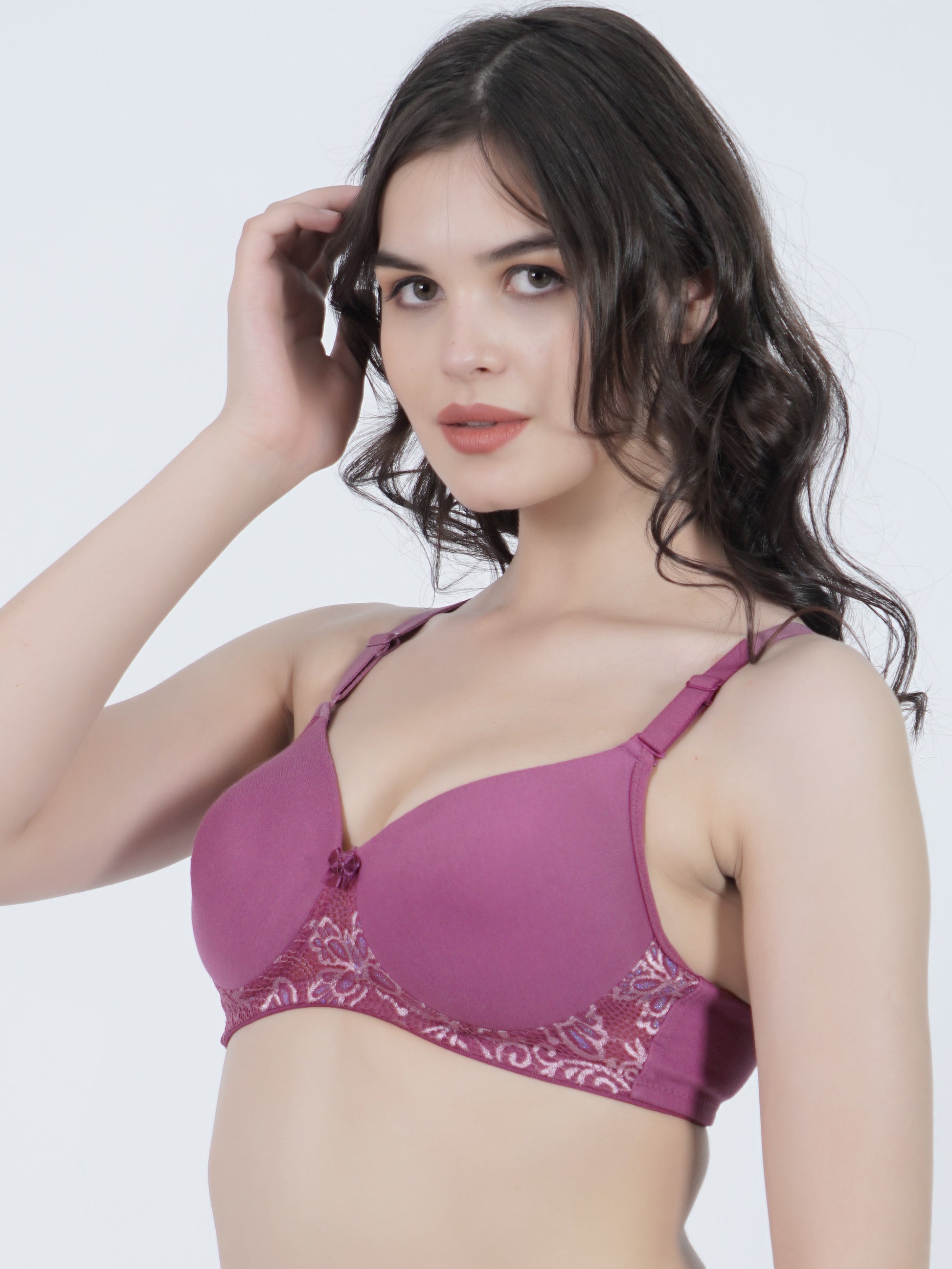 Centre Lace Seamless Full Coverage Padded Bra