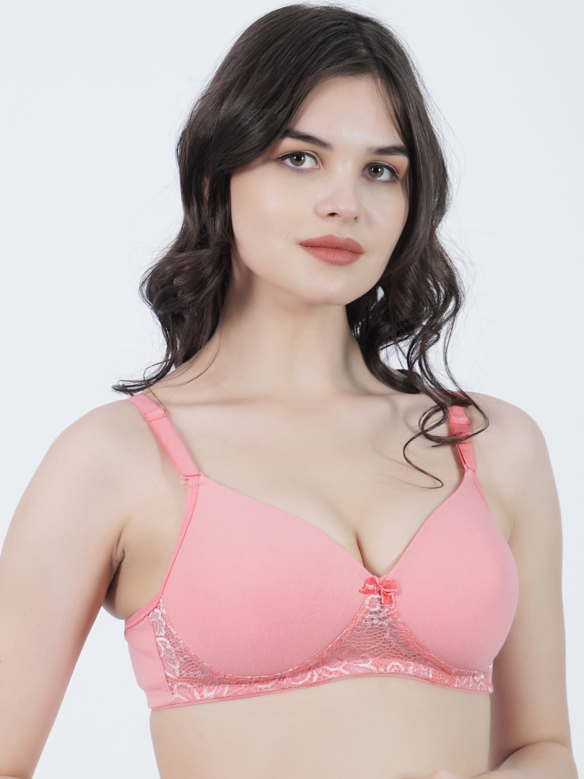 Centre Lace Seamless Full Coverage Padded Bra