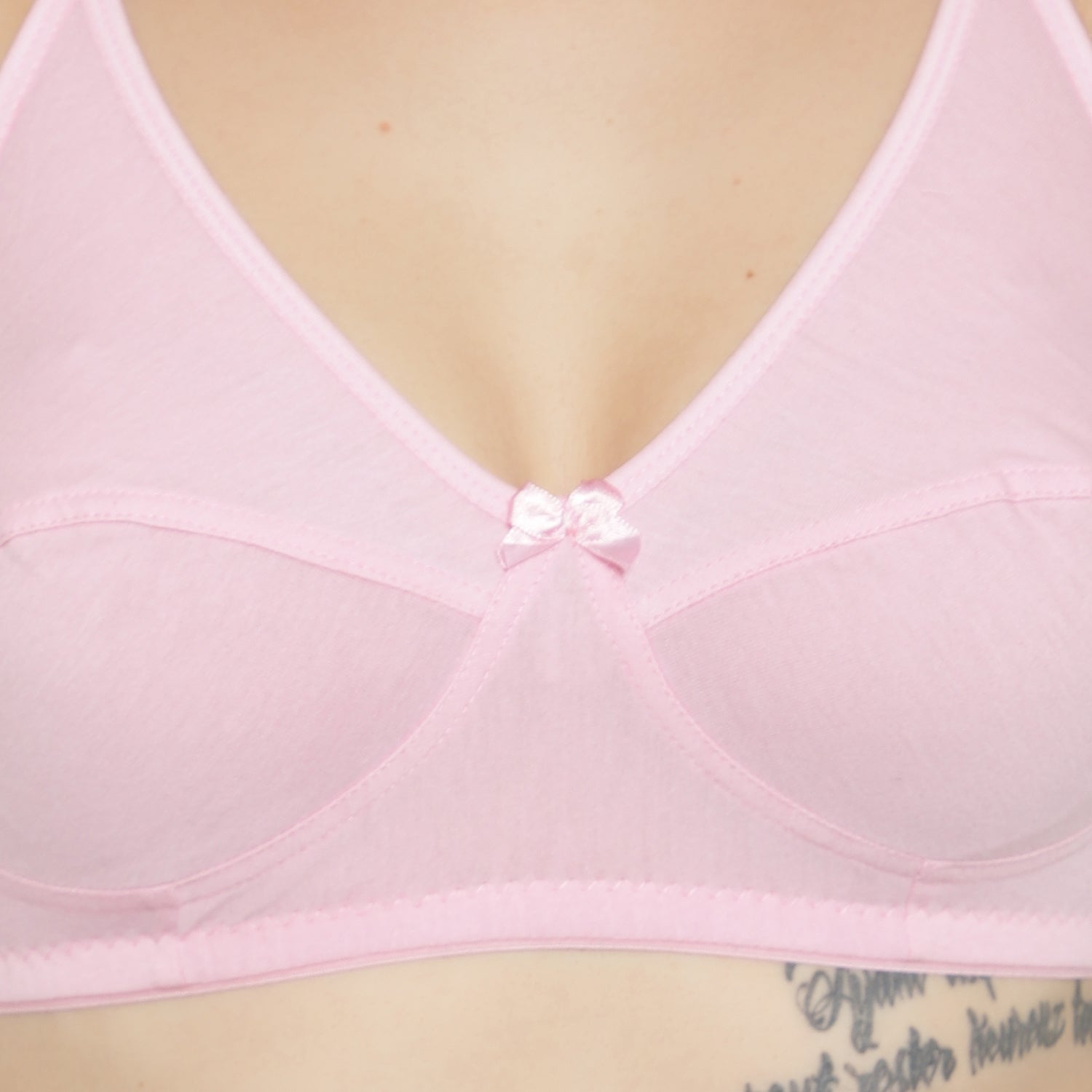 Daily Wear Bra And Panty Set Assorted Colour 4 Pcs Pack